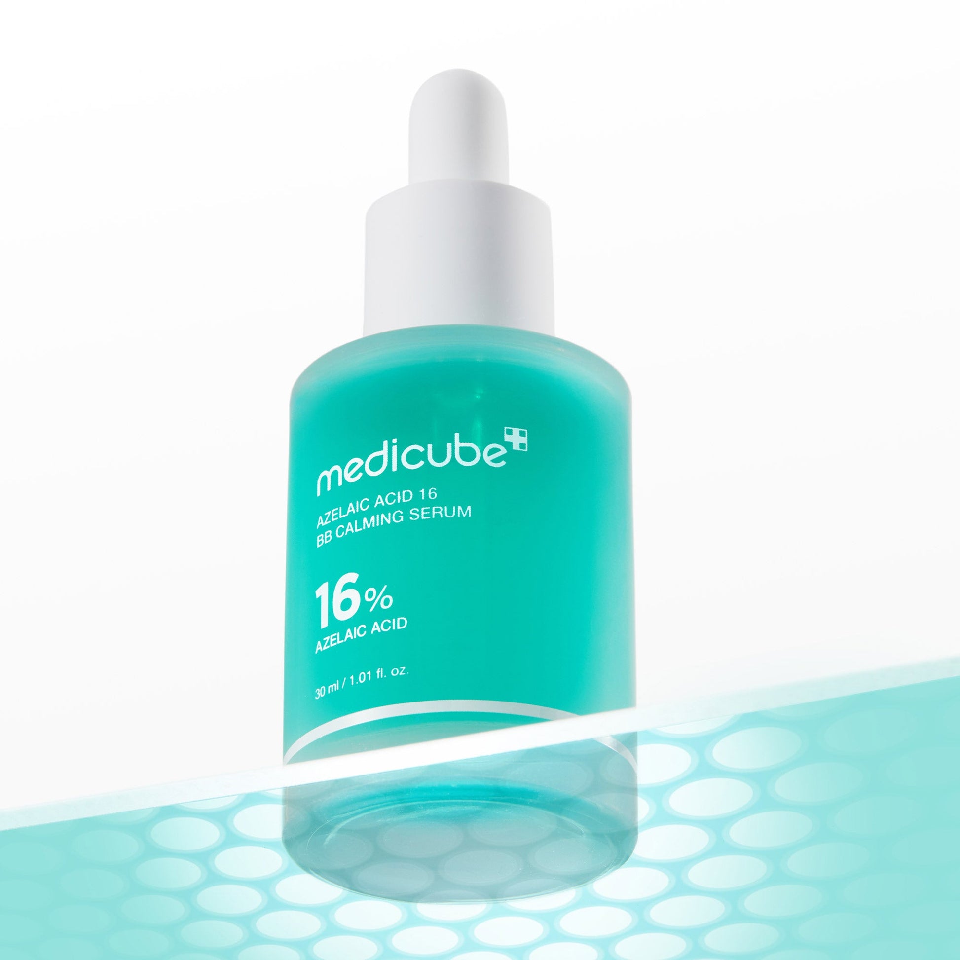 azelaic-acid-16-calming-serum-l0 01_b7a77460-867e-4b7c-b079-cfd94c5ff15c.jpg